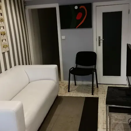 Apartamento Dobairro At Principe Real