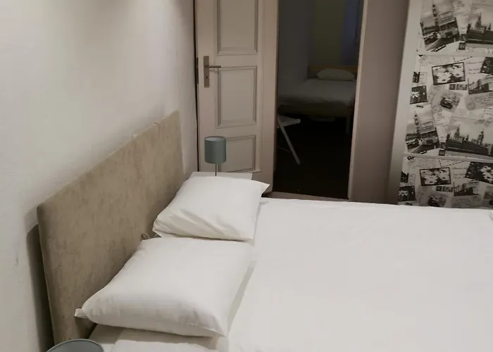 Dobairro At Principe Real