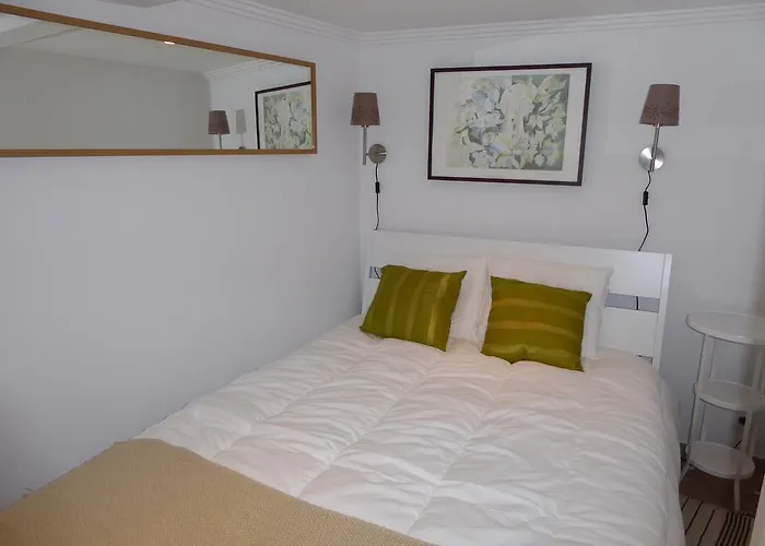 Dobairro At Principe Real *